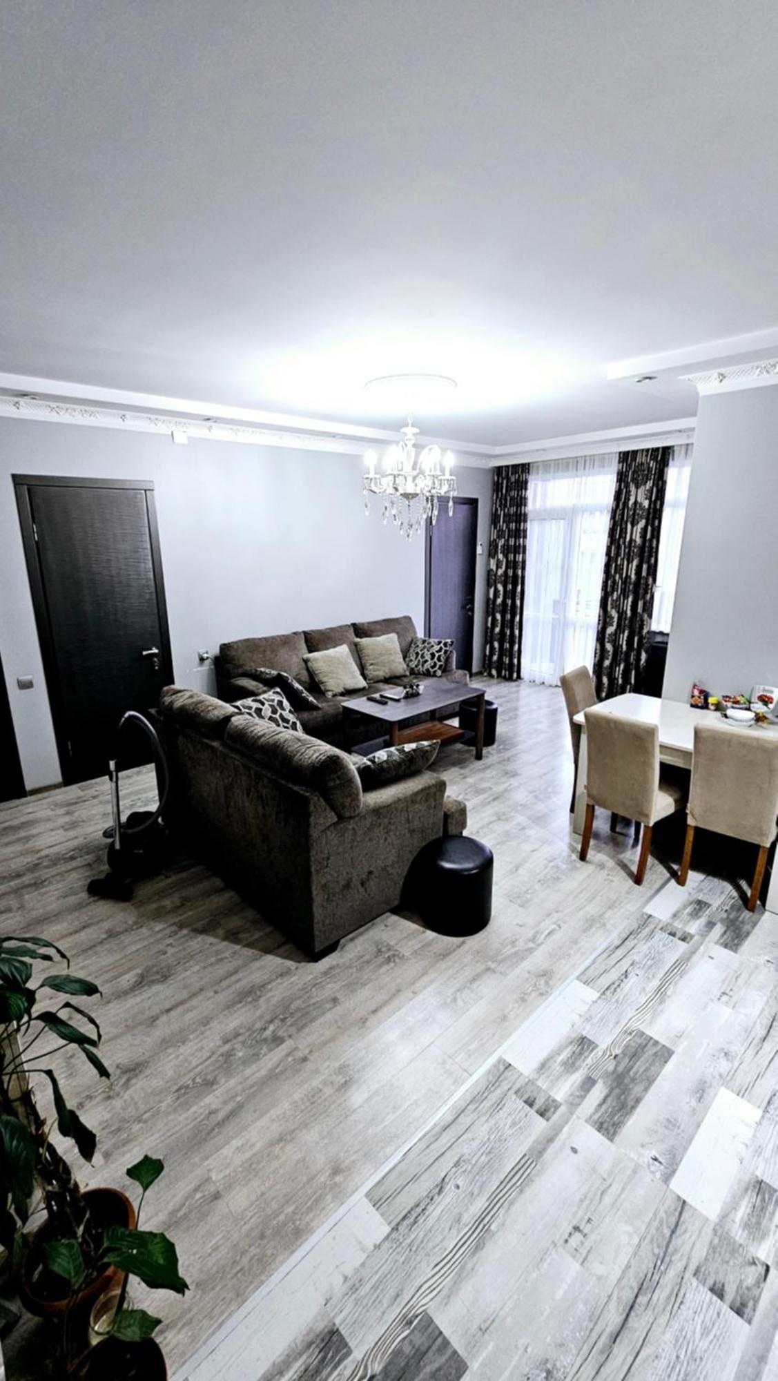Apartment Irina Batumi Eksteriør billede