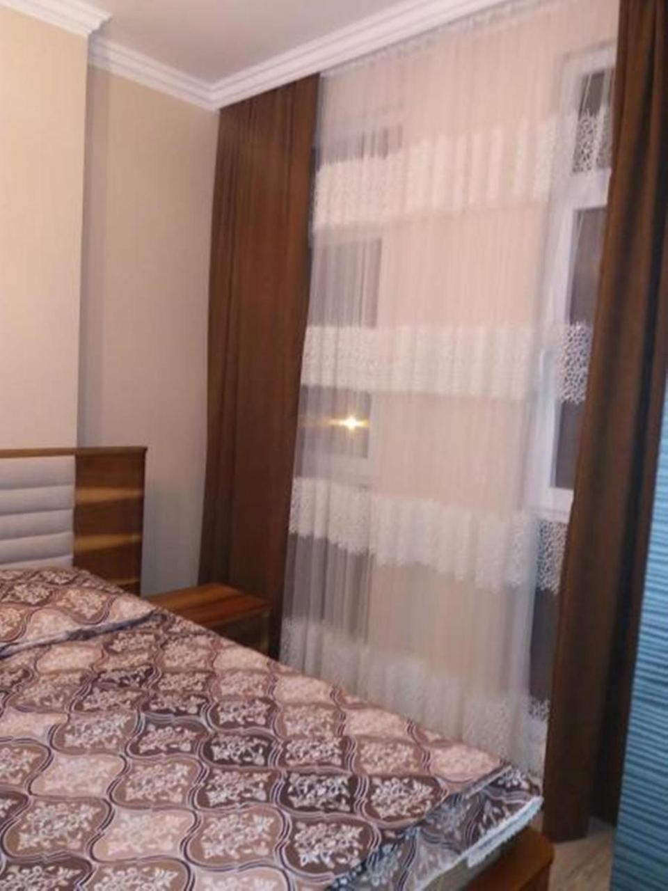 Apartment Irina Batumi Eksteriør billede
