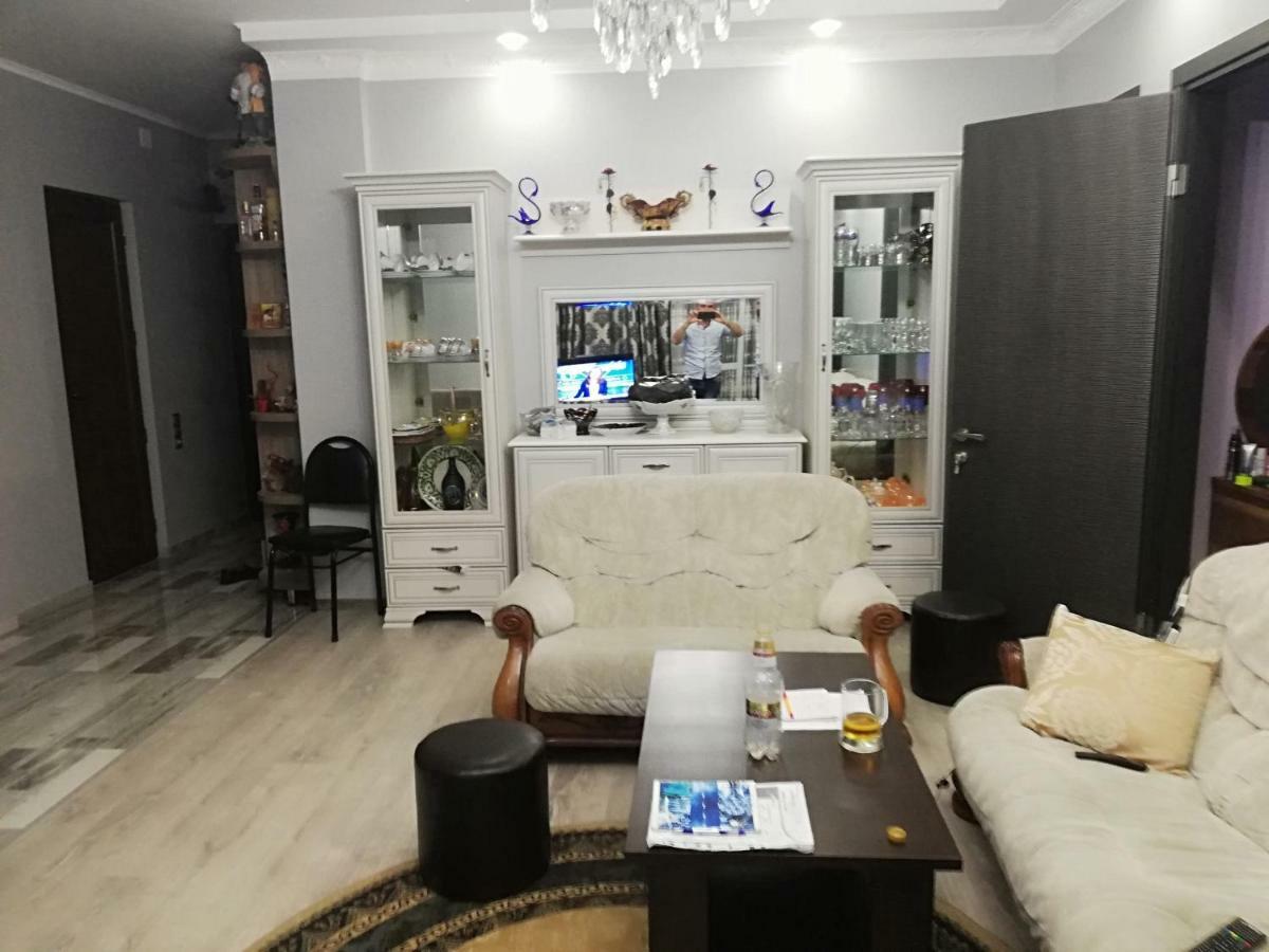 Apartment Irina Batumi Eksteriør billede