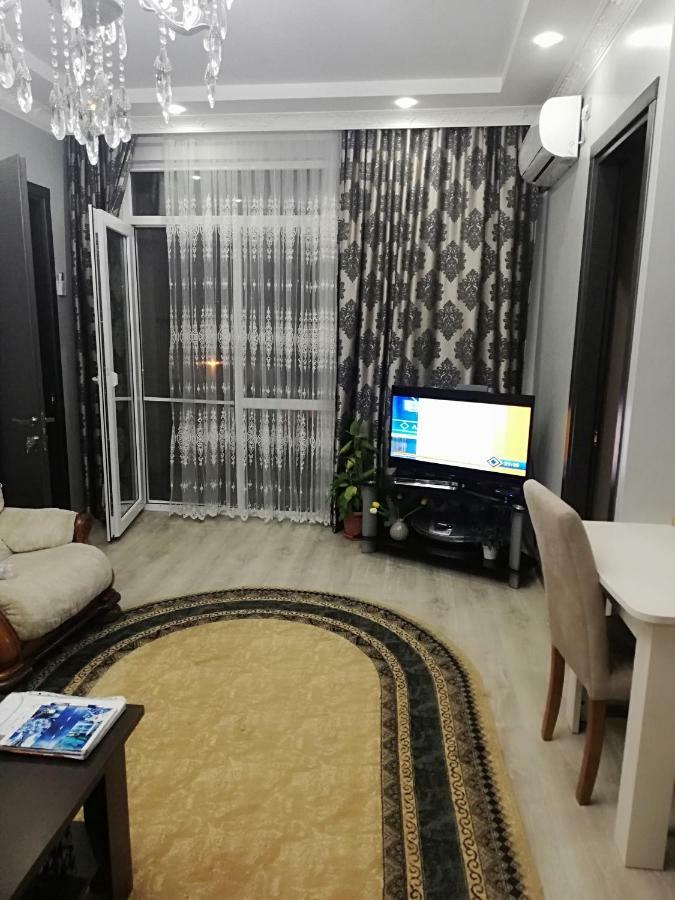 Apartment Irina Batumi Eksteriør billede